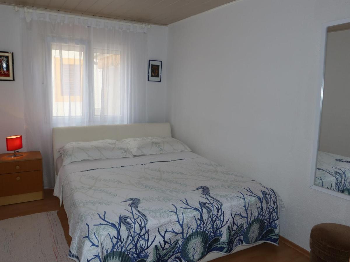 Apartment Mira-1 By Interhome Vir Εξωτερικό φωτογραφία
